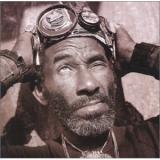 PERRY LEE